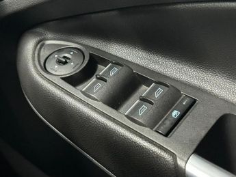 FORD KUGA 2.0 TDCi Titanium SUV 5dr Diesel Powershift AWD Euro 6 (s/s) (18