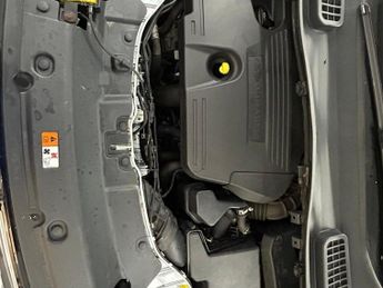 FORD KUGA 2.0 TDCi Titanium SUV 5dr Diesel Powershift AWD Euro 6 (s/s) (18