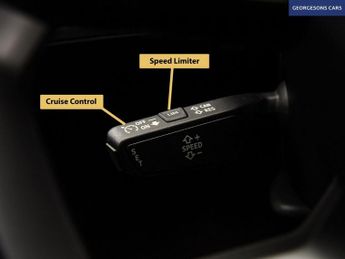 AUDI Q4 E-TRON 35 Sport SUV 5dr Electric Auto 55kWh (170 ps)