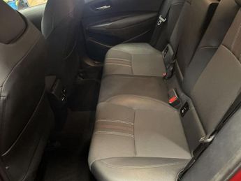 TOYOTA COROLLA 2.0 VVT-h GPF GR SPORT Touring Sports 5dr Petrol Hybrid CVT Euro