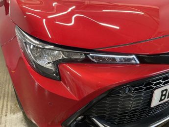 TOYOTA COROLLA 2.0 VVT-h GPF GR SPORT Touring Sports 5dr Petrol Hybrid CVT Euro