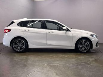 BMW 1 SERIES 1.5 118i Sport Hatchback 5dr Petrol DCT Euro 6 (s/s) (140 ps)