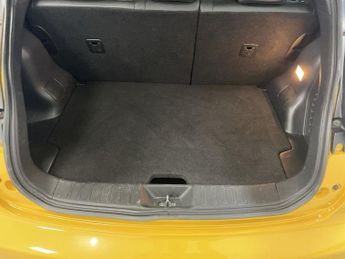 NISSAN JUKE 1.5 dCi 8v Tekna SUV 5dr Diesel Manual Euro 5 (s/s) (110 ps) - A