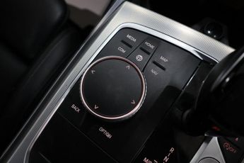 BMW 3 SERIES 3.0 330d M Sport Touring 5dr Diesel Auto xDrive Euro 6 (s/s) (26