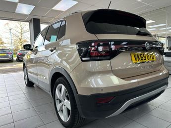 VOLKSWAGEN T-CROSS 1.0 TSI SEL SUV 5dr Petrol DSG Euro 6 (s/s) (115 ps)