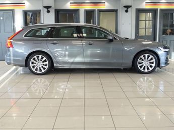 VOLVO V90 2.0 T4 GPF Momentum Estate 5dr Petrol Auto Euro 6 (s/s) (190 ps)