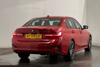 BMW 3 SERIES 2.0 330e 12kWh Sport Pro Saloon 4dr Petrol Plug-in Hybrid Auto E