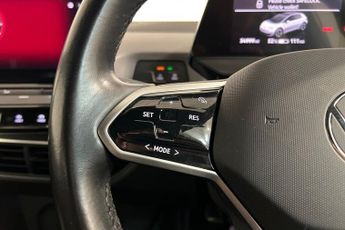 VOLKSWAGEN ID.3 Pro Performance 58kWh Life Hatchback 5dr Electric Auto (204 ps) 