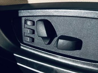 BMW X6 3.0 M50d SUV 5dr Diesel Auto xDrive Euro 5 (381 ps)