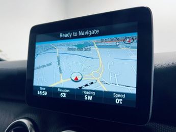 MERCEDES-BENZ A-CLASS 2.1 A200d AMG Line (Premium Plus) Hatchback 5dr Diesel 7G-DCT Eu