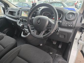 RENAULT TRAFIC 2.0 dCi ENERGY 28 Black Edition Van,, Euro 6 ULEZ, Automatic, Cr