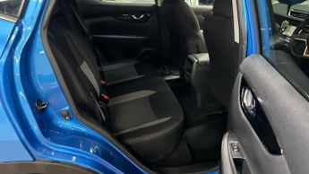 NISSAN QASHQAI 1.3 DIG-T N-Connecta SUV 5dr Petrol DCT Auto Euro 6 (s/s) (160 p