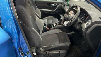NISSAN QASHQAI 1.3 DIG-T N-Connecta SUV 5dr Petrol DCT Auto Euro 6 (s/s) (160 p