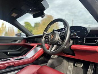 PORSCHE TAYCAN Performance Plus 93.4kWh Turbo S Saloon 4dr Electric Auto 4WD (7