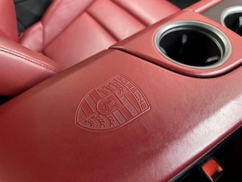 PORSCHE TAYCAN Performance Plus 93.4kWh Turbo S Saloon 4dr Electric Auto 4WD (7