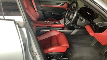 PORSCHE TAYCAN Performance Plus 93.4kWh Turbo S Saloon 4dr Electric Auto 4WD (7