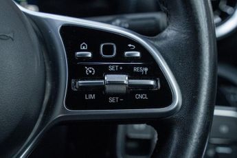 MERCEDES-BENZ A-CLASS 1.5 A180d Sport Hatchback 5dr Diesel 7G-DCT Euro 6 (s/s) (116 ps