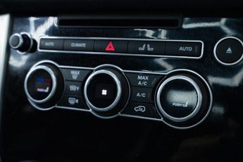 LAND ROVER RANGE ROVER 3.0 TD V6 Vogue SUV 5dr Diesel Auto 4WD Euro 6 (s/s) (258 ps)