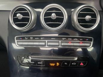 MERCEDES-BENZ C-CLASS 2.1 C220d Sport Cabriolet 2dr Diesel G-Tronic+ Euro 6 (s/s) (170