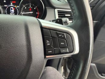 LAND ROVER DISCOVERY SPORT 2.0 TD4 HSE Black SUV 5dr Diesel Auto 4WD Euro 6 (s/s) (180 ps)