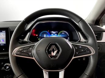 RENAULT CAPTUR 1.6 E-TECH 9.8kWh techno SUV 5dr Petrol Plug-in Hybrid Auto Euro