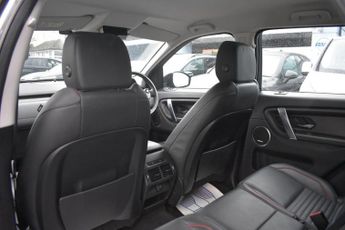 LAND ROVER DISCOVERY SPORT 2.0 D240 MHEV R-Dynamic HSE AUTO 4WD | 1 FORMER OWNER | SERVICE 