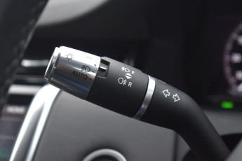 LAND ROVER DISCOVERY SPORT 2.0 D240 MHEV R-Dynamic HSE AUTO 4WD (240ps) 1 FORMER OWNER | SE