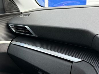 PEUGEOT 3008 1.6 BlueHDi Allure SUV 5dr Diesel EAT Euro 6 (s/s) (120 ps)