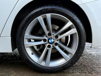 BMW 3 SERIES 2.0 320d Sport Saloon 4dr Diesel Auto xDrive Euro 6 (s/s) (190 p