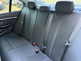 BMW 3 SERIES 2.0 320d Sport Saloon 4dr Diesel Auto xDrive Euro 6 (s/s) (190 p