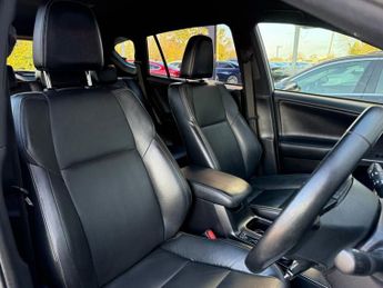 TOYOTA RAV4 2.5 VVT-h Excel SUV 5dr Petrol Hybrid CVT 4WD Euro 6 (s/s) (Safe