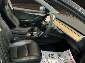 TESLA Model 3 (Dual Motor) Long Range Saloon 4dr Electric Auto 4WDE (346 ps)