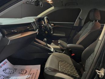 AUDI A1 1.0 TFSI 30 Sport Sportback 5dr Petrol S Tronic Euro 6 (s/s) (11