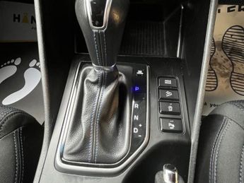 HYUNDAI TUCSON 1.7 CRDi Blue Drive SE Nav SUV 5dr Diesel DCT Euro 6 (s/s) (141 