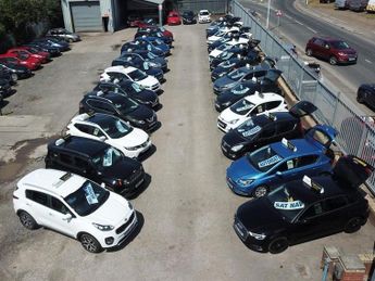 HYUNDAI TUCSON 1.7 CRDi Blue Drive SE Nav SUV 5dr Diesel DCT Euro 6 (s/s) (141 