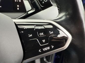 VOLKSWAGEN ID.4 Pro Performance 77kWh 1ST Edition SUV 5dr Electric Auto (204 ps)