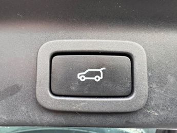 JAGUAR F-PACE 2.0 D180 Prestige SUV 5dr Diesel Auto AWD Euro 6 (s/s) (180 ps)