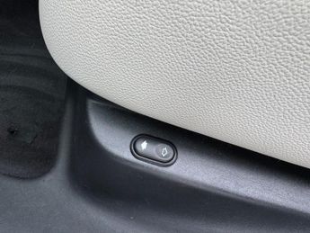 JAGUAR F-PACE 2.0 D180 Prestige SUV 5dr Diesel Auto AWD Euro 6 (s/s) (180 ps)