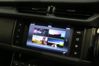 JAGUAR XF 3.0d V6 S Sportbrake 5dr Diesel Auto Euro 6 (s/s) (300 ps)