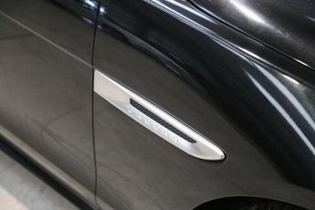 JAGUAR XF 3.0d V6 S Sportbrake 5dr Diesel Auto Euro 6 (s/s) (300 ps)