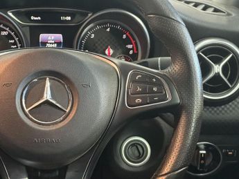 MERCEDES-BENZ A-CLASS 1.5 A180d Sport (Executive) Hatchback 5dr Diesel 7G-DCT Euro 6 (