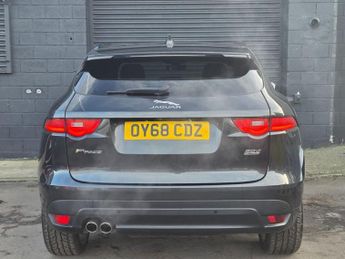JAGUAR F-PACE 2.0 D180 R-Sport SUV 5dr Diesel Auto AWD Euro 6 (s/s) (180 ps)