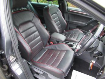 VOLKSWAGEN GOLF 2.0 TSI GTI Performance Hatchback 5dr Petrol DSG Euro 6 (s/s) (2