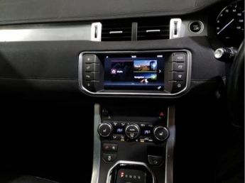 LAND ROVER RANGE ROVER EVOQUE 2.0 TD4 SE Tech SUV 5dr Diesel Auto 4WD Euro 6 (s/s) (180 ps)
