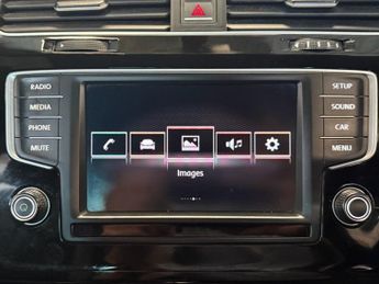 VOLKSWAGEN GOLF 2.0 TSI BlueMotion Tech R Hatchback 5dr Petrol DSG 4Motion Euro 