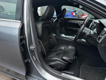 VOLVO S90 2.0 T4 R-Design Plus Saloon 4dr Petrol Auto Euro 6 (s/s) (190 ps