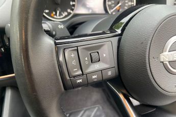 NISSAN QASHQAI 1.5 h e-POWER Acenta Premium SUV 5dr Petrol Hybrid Auto Euro 6 (