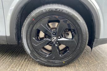 NISSAN QASHQAI 1.5 h e-POWER Kuro Edition SUV 5dr Petrol Hybrid Auto Euro 6 (s/