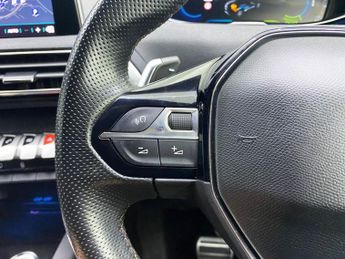 PEUGEOT 3008 1.6 13.2kWh GT Line SUV 5dr Petrol Plug-in Hybrid e-EAT 4WD Euro