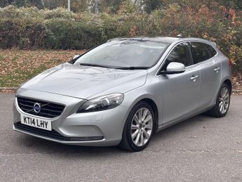 Volvo V40 2.0 D3 SE Nav Hatchback 5dr Diesel Geartronic Euro 5 (s/s) (150 